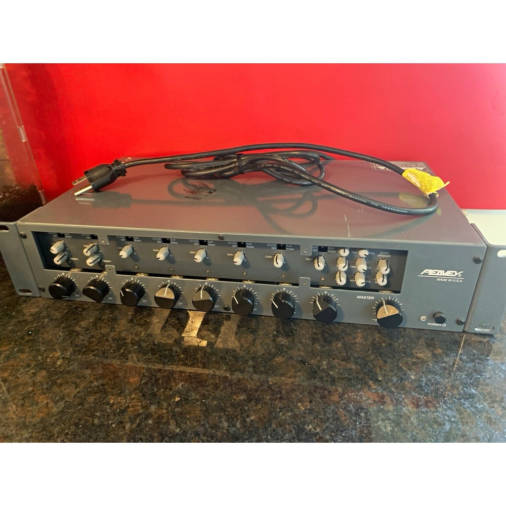 Peavey Architectural Acoustics‎ Automix 2 8-Ch Mixer - Tested & Working